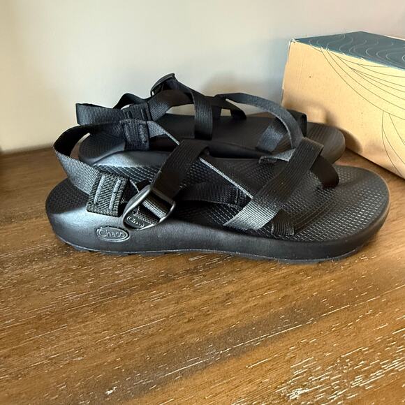 NWT Chaco Men’s Z2 Classic Black Outdoor Hiking Sandals- Size 13M - Picture 3 of 9